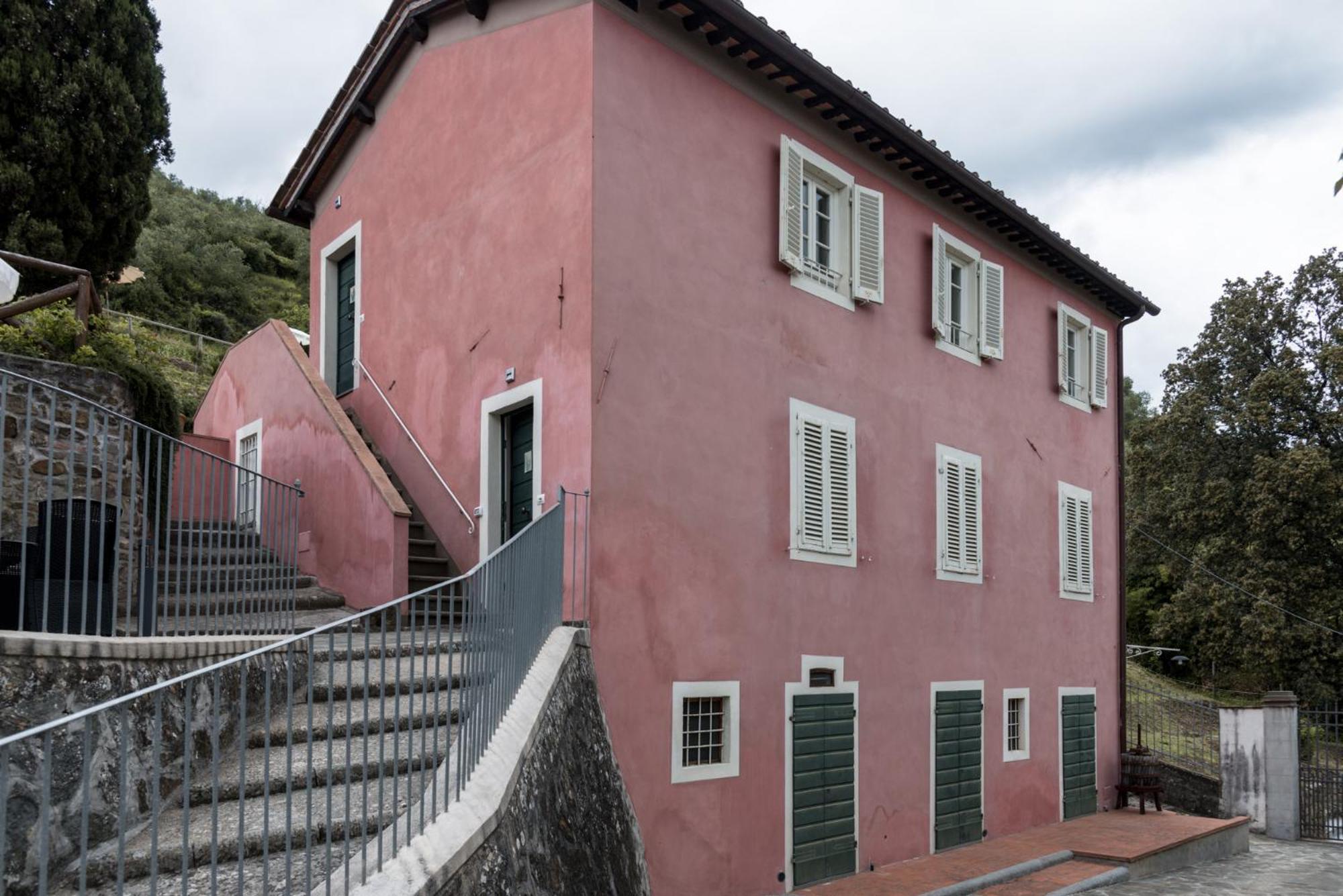 Residence Collecchio Pescia Exterior photo