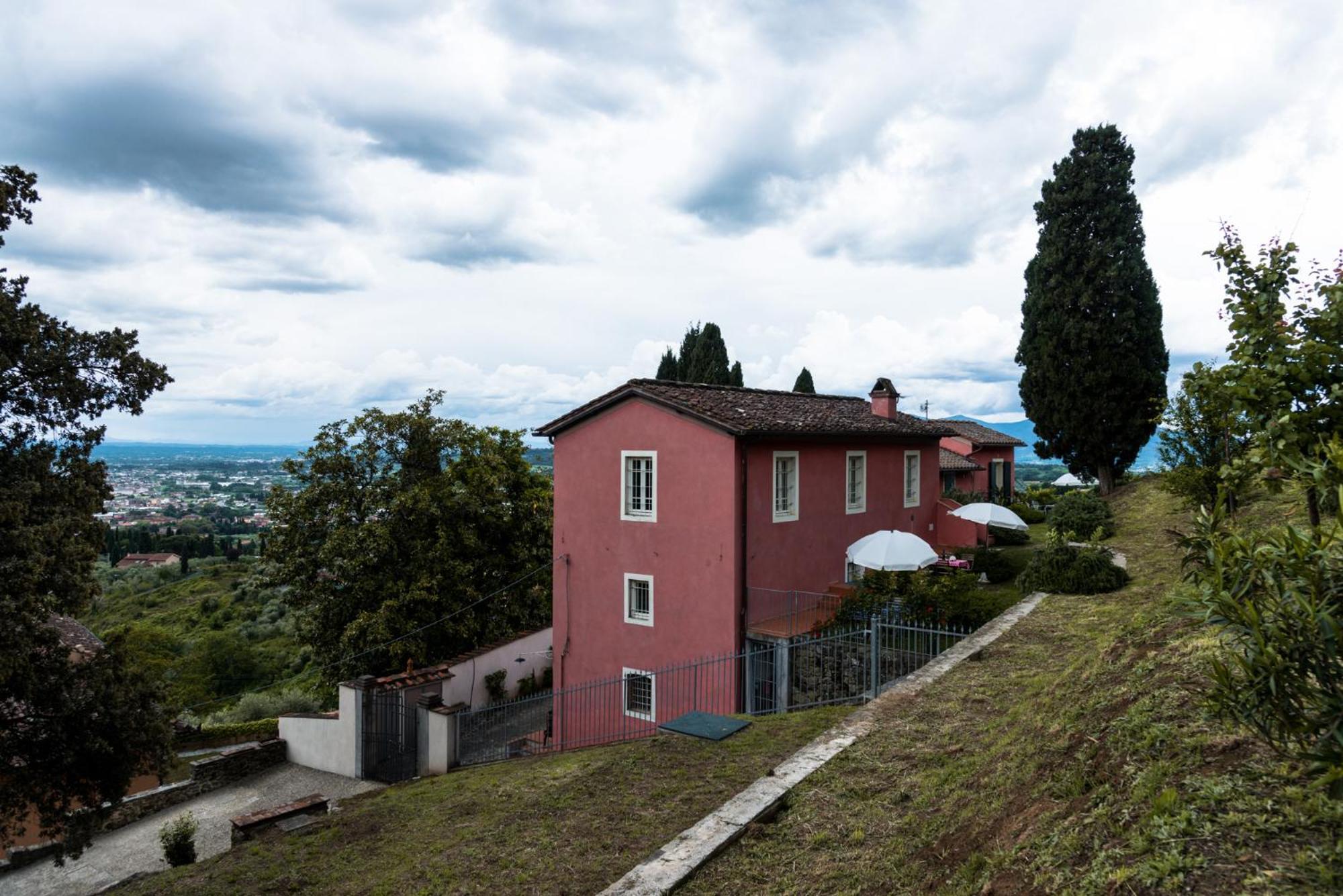 Residence Collecchio Pescia Exterior photo